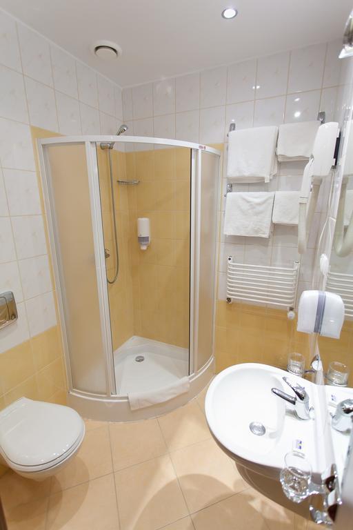 Hotel Twins II ワルシャワ 部屋 写真