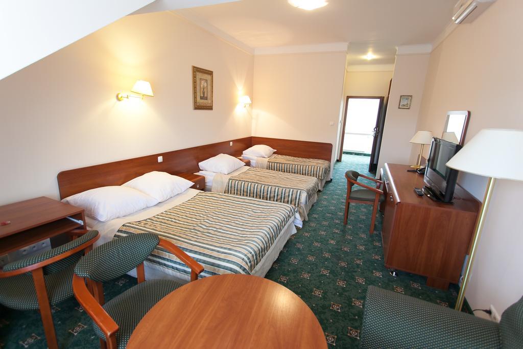 Hotel Twins II ワルシャワ 部屋 写真
